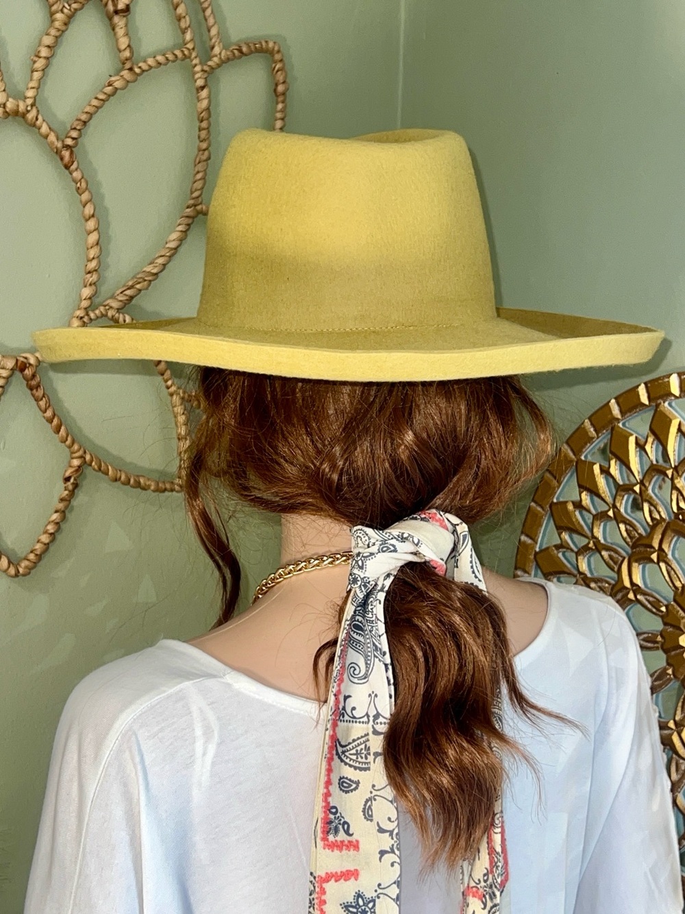 NWT Universal Thread Upturned Wide Brim Felt Fedora Hat Mustard Yellow - Picture 6 of 13